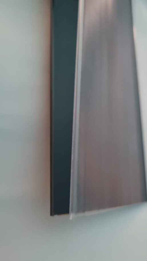 Flejera Plana con Adhesivo Fondo gris 1200 x 70 - Imagen 3