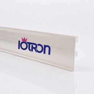 Flejera mini Yudigar fondo blanco 26 mm 43 x 1300 mm para exhibición comercial Título de imagen: